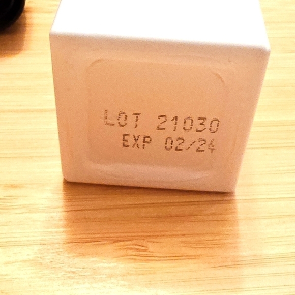 Midnight Paloma The Brightener Serum, 1oz - Picture 5 of 8